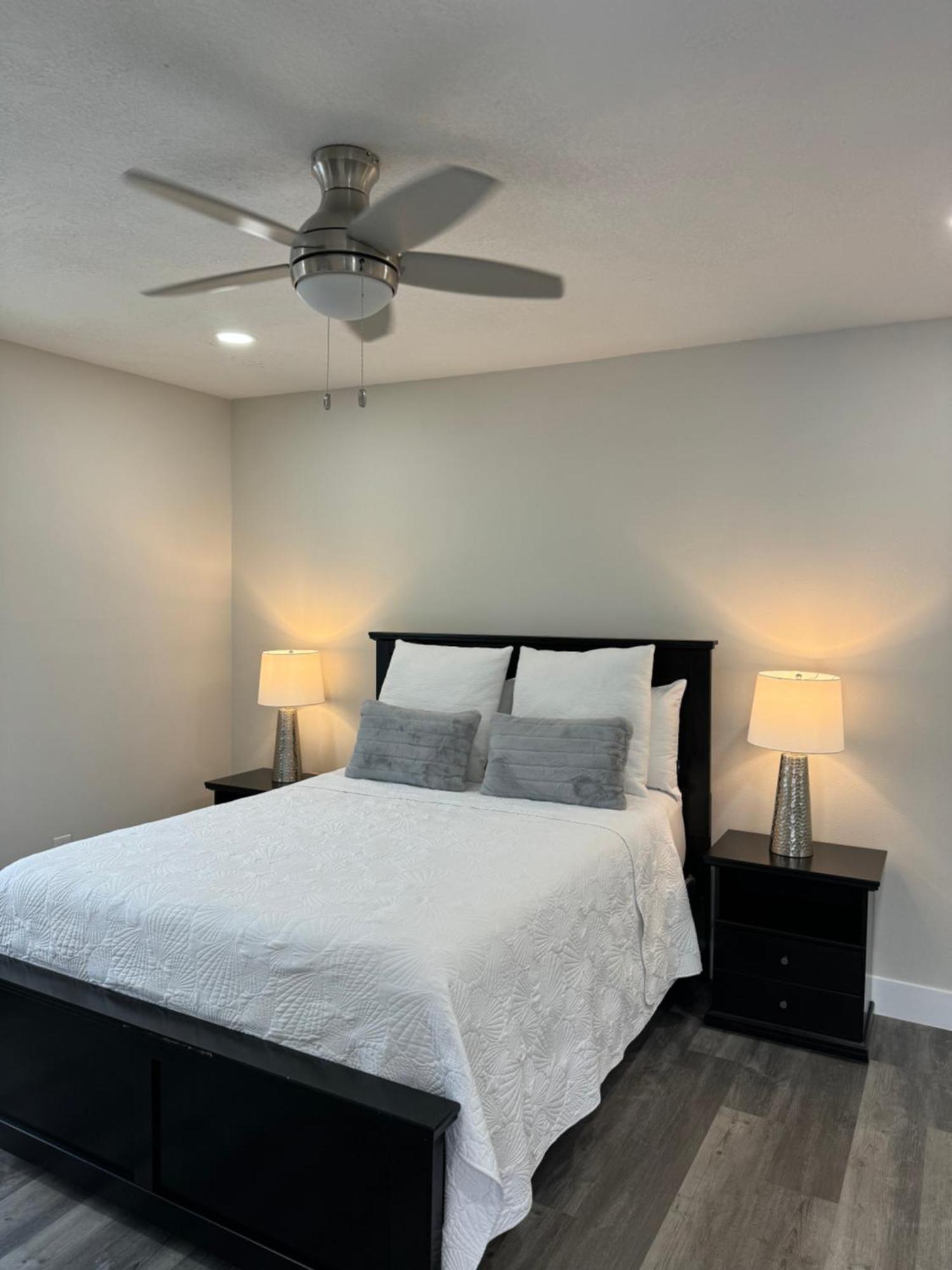 Deluxe Apartment Whit Laundry Tampa Eksteriør bilde