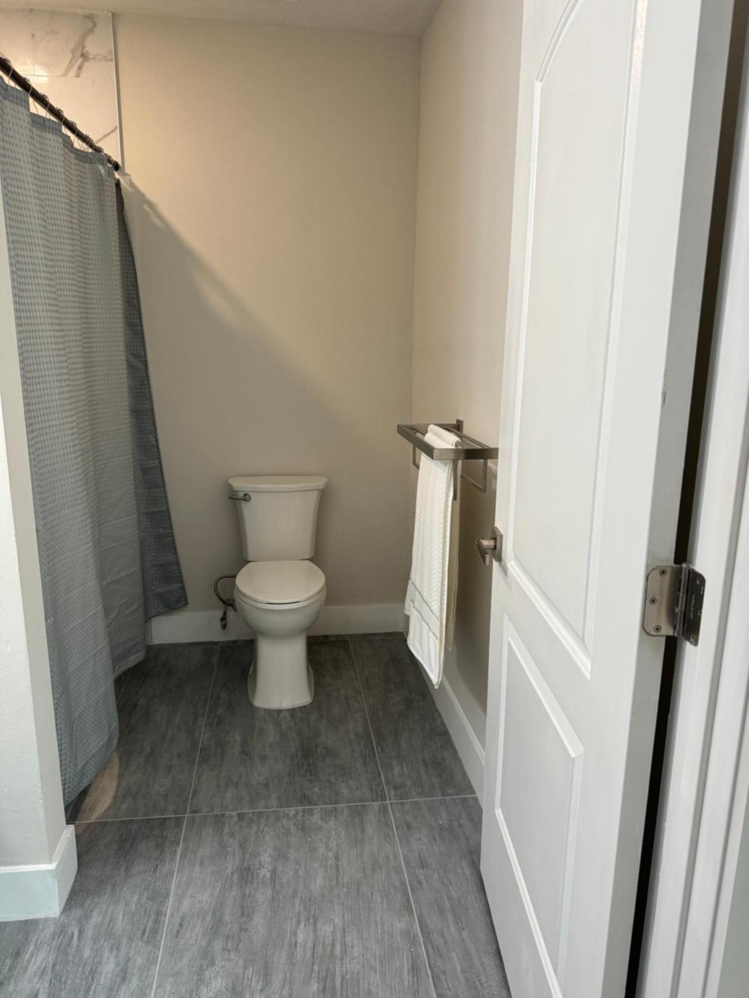 Deluxe Apartment Whit Laundry Tampa Eksteriør bilde