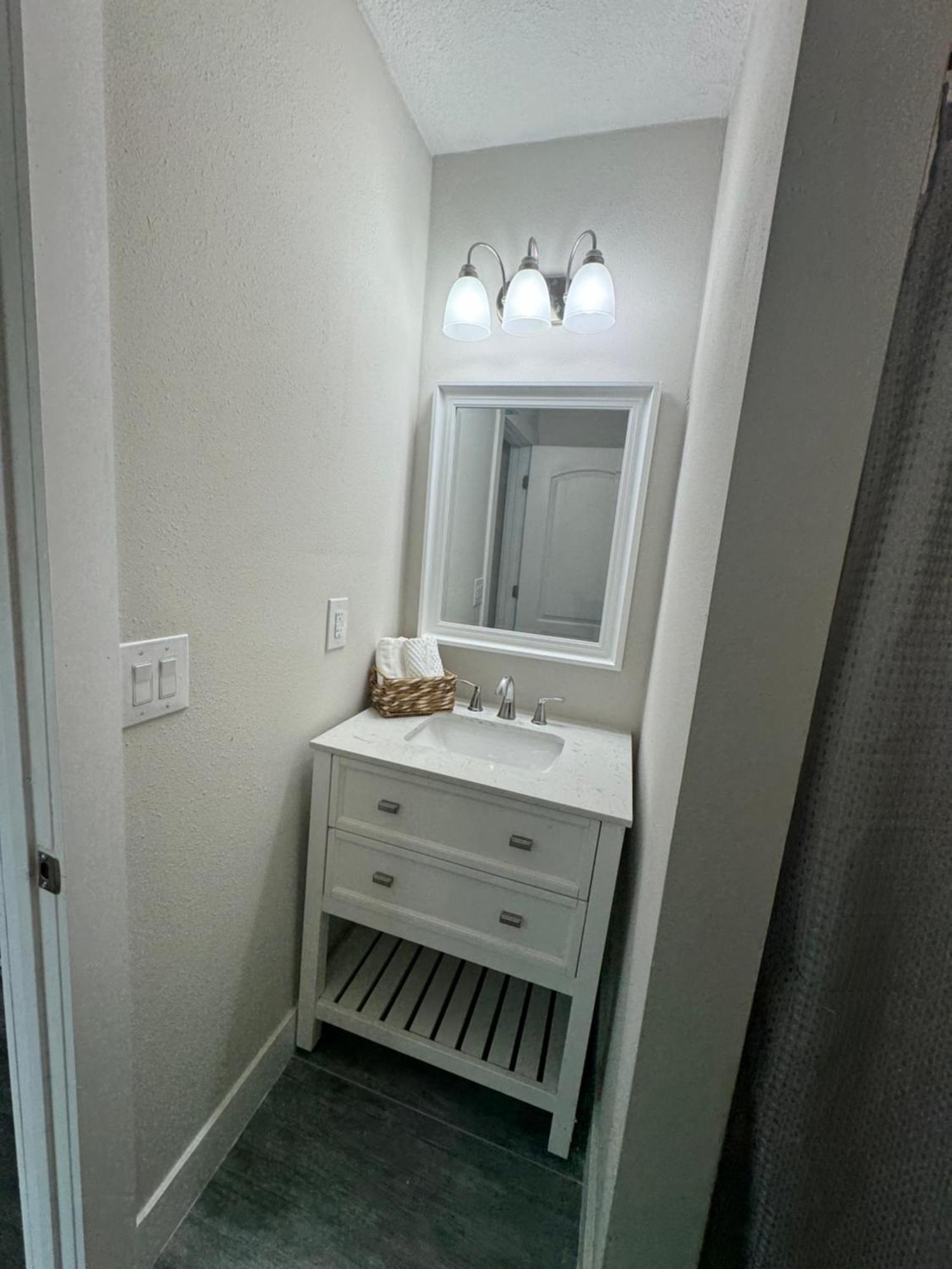 Deluxe Apartment Whit Laundry Tampa Eksteriør bilde