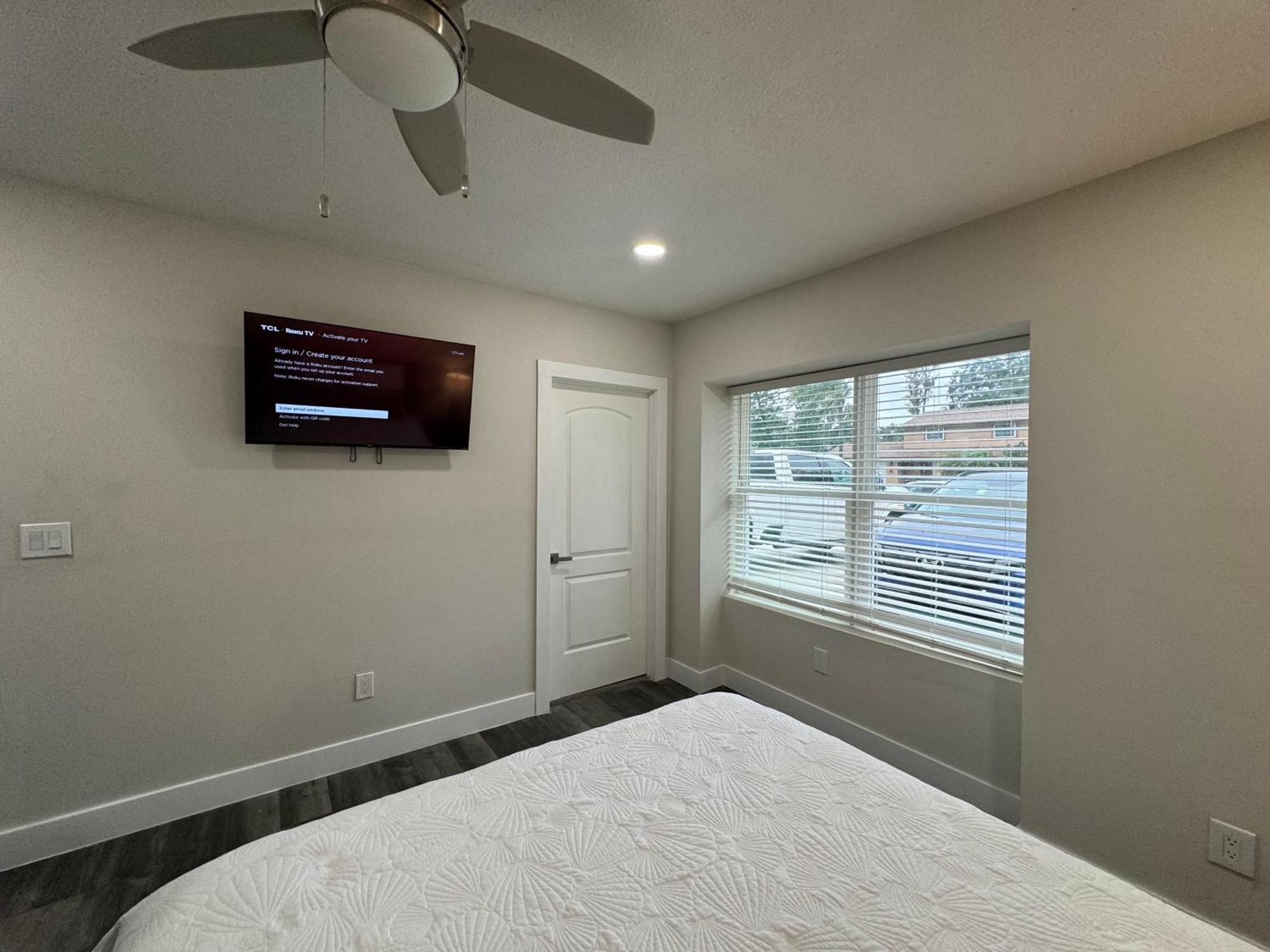 Deluxe Apartment Whit Laundry Tampa Eksteriør bilde